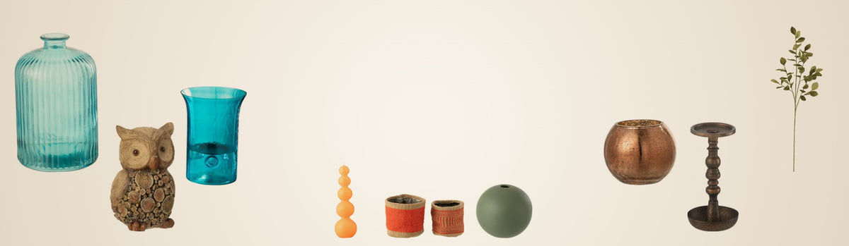 Objets de décoration à moins de 30 € : vases en verre, bougie, paniers en jute, photophore, bougeoir et figurine hibou