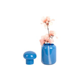 Vase Dulce Raya Petit en verre bleu, détail des rayures blanches
