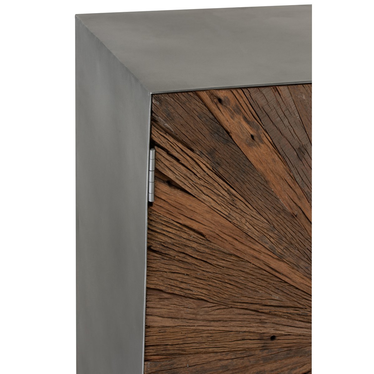 Détail des pieds en métal de l'armoire Shanil