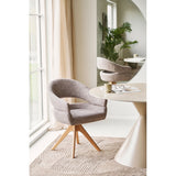 Chaise Dover, mise en scène dans un intérieur scandinave