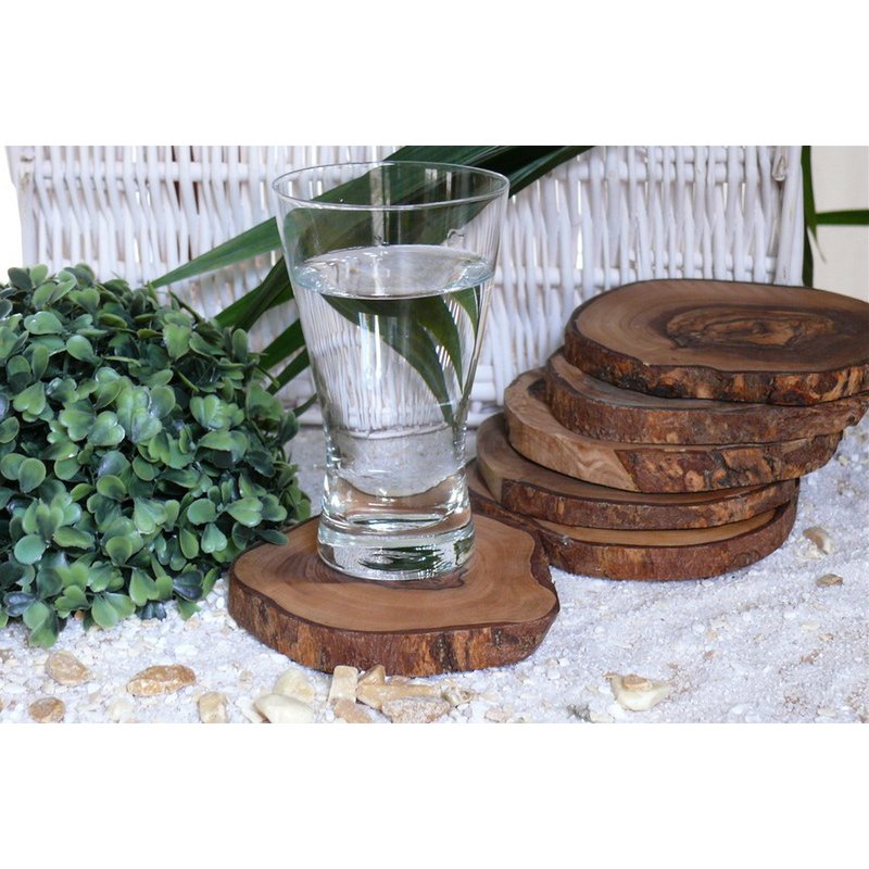 Détails des sous-verres ronds en bois d'olivier