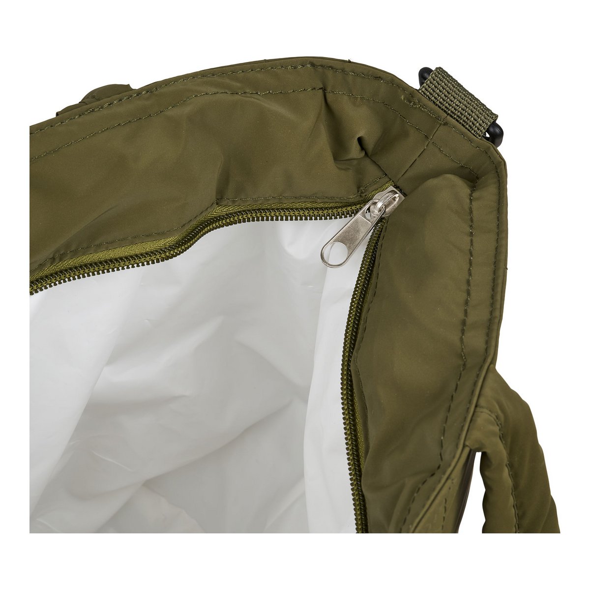 Détail des finitions du sac isotherme Budva, polyester