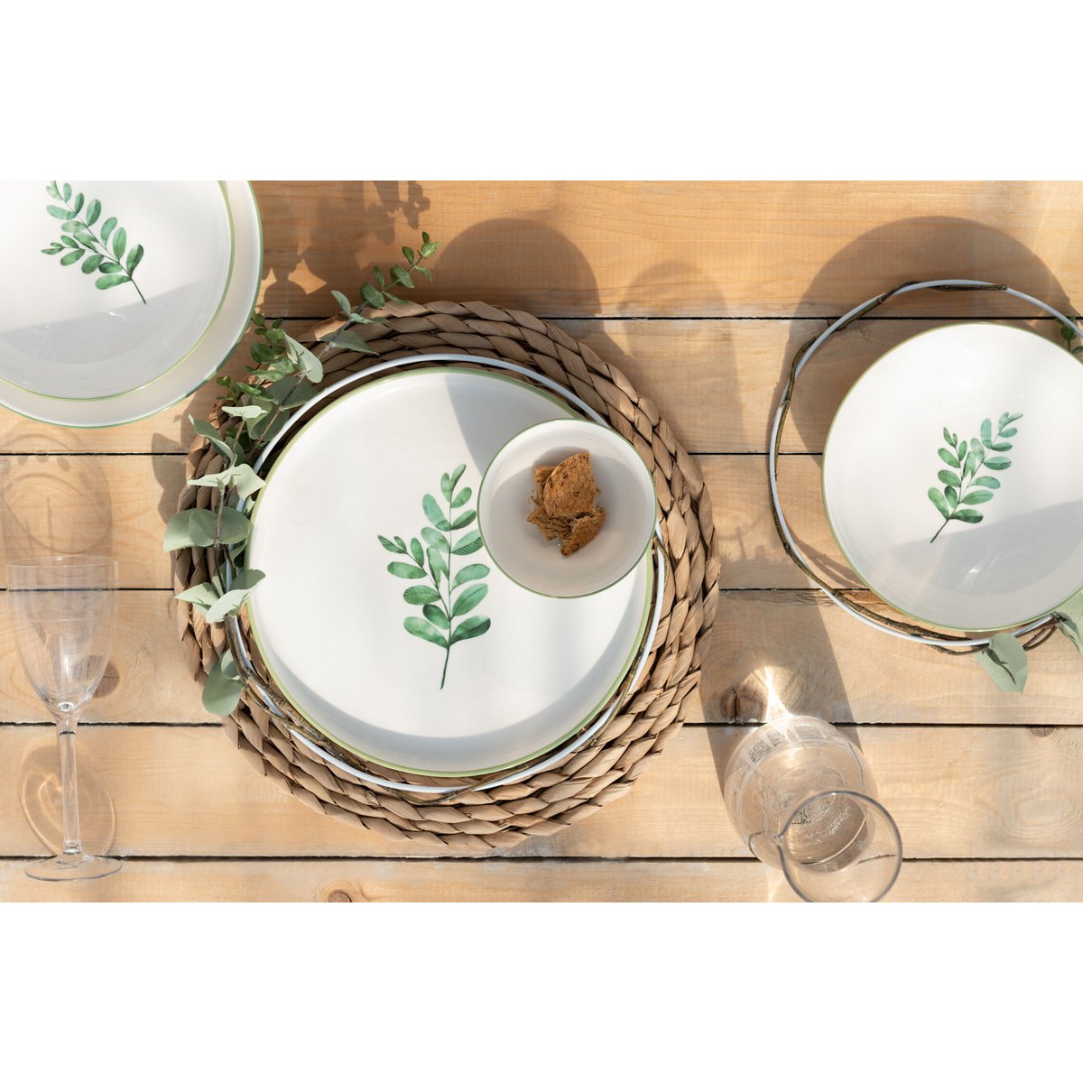 Verre à vin J-Line Motif Boule, vue de face avec motif distinctif