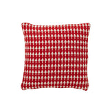 Détail du coussin J-Line avec motifs de sapins de Noël