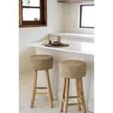 Le tabouret de bar en raphia