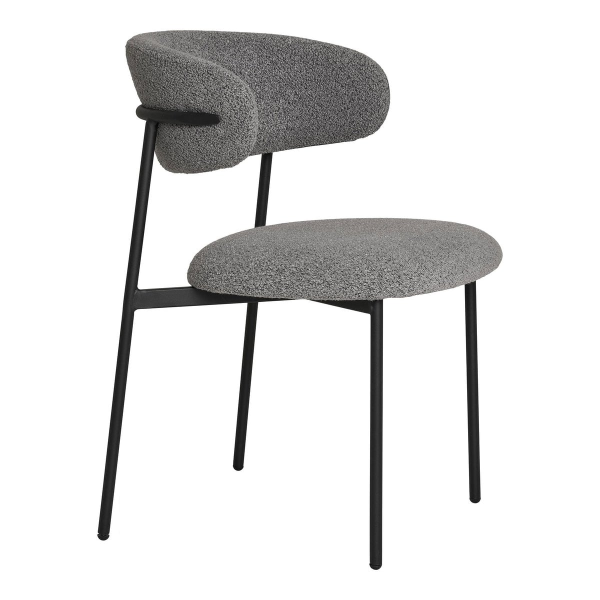 Chaise Mira montrée en situation dans une salle à manger moderne