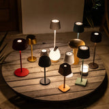Lot de 4 lampes de table rechargeables avec station de recharge Vondel Mini gris
