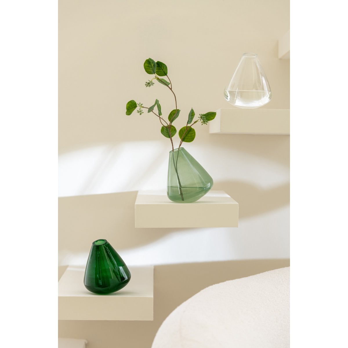 Vase Topaz J-Line en verre vert, élégant et contemporain