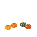 Ambiance décorative avec citrouilles en céramique J-Line dans un salon