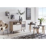 Buffet blanc en MDF dans un intérieur lumineux