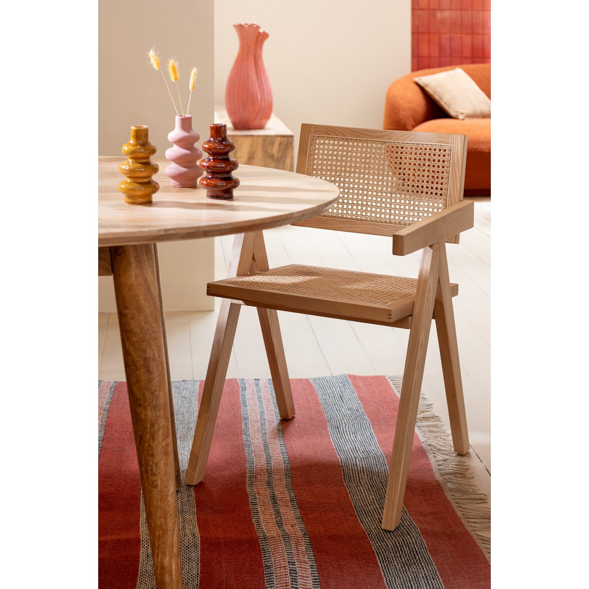 Chaise Treillis J-Line dans une ambiance bohème