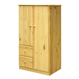 Vue de côté de l'armoire en bois de pin massif