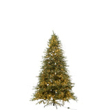 Sapin de Noël J-Line dans un cadre intérieur chaleureux, prêt pour les fêtes.