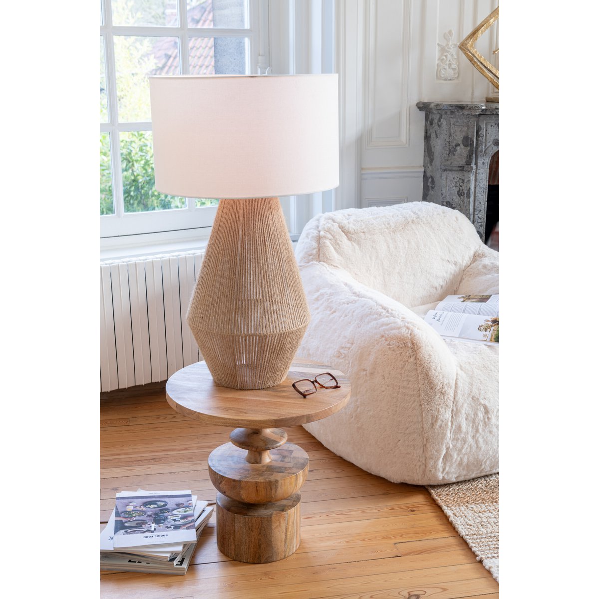 Vue latérale de la lampe String J-Line montrant ses dimensions
