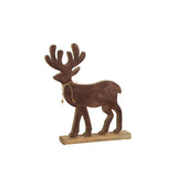 Détail du renne en bois marron, mettant en valeur la texture naturelle.