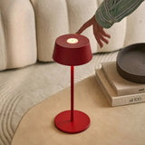 Lampe de table rechargeable rouge Hugo Berry