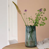 Vase en verre soufflé bleu