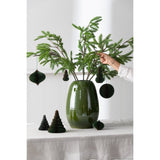 Vase Lola en porcelaine verte - vue avant