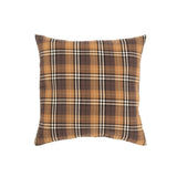 Coussin J-Line Square sur un canapé moderne