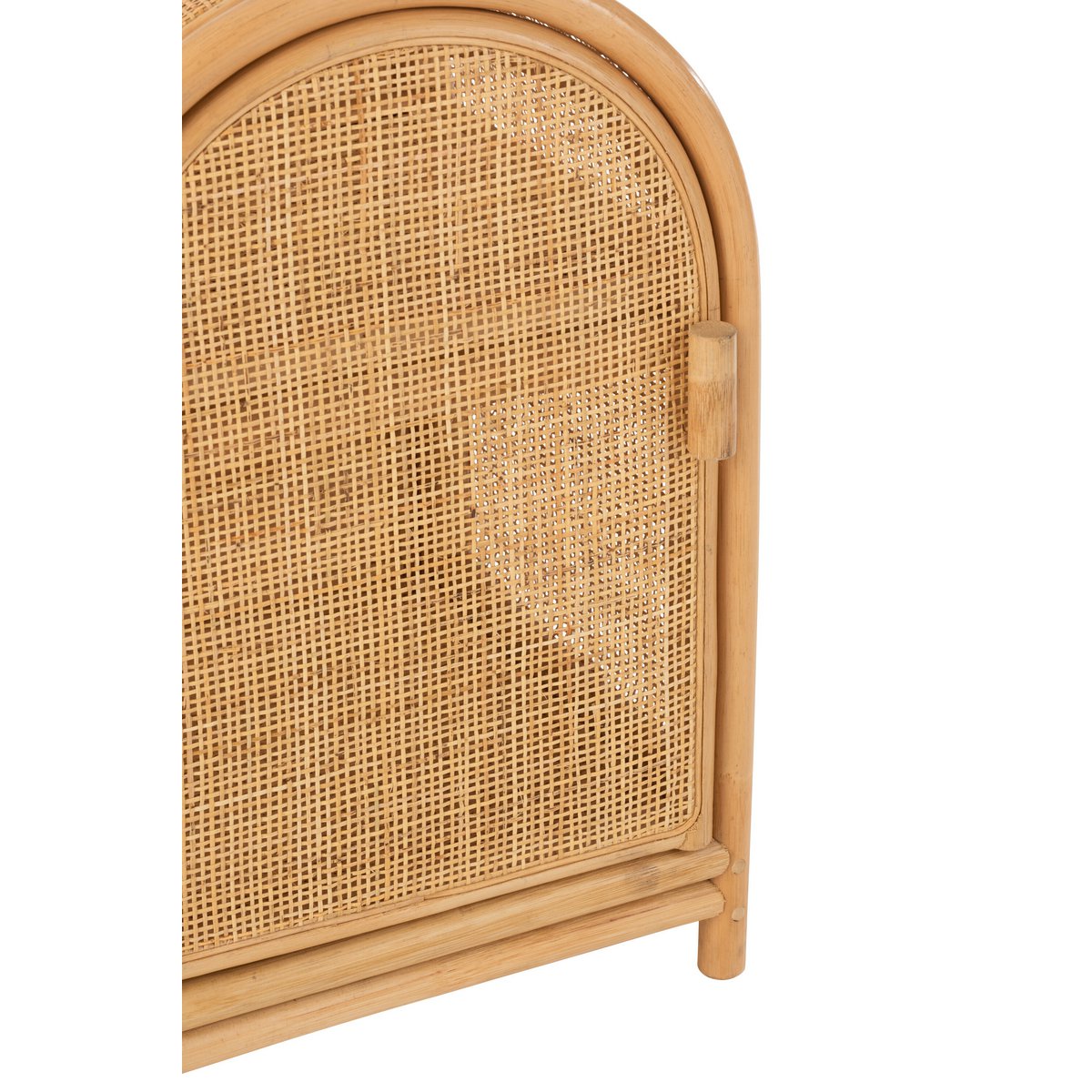 Armoire J-Line Ellen en contexte dans un salon moderne