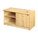 Détail du grain naturel du bois de pin sur l'armoire