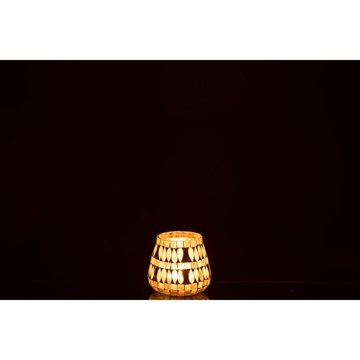 Photophore J-Line Mosaic, ambiance lumineuse dans un salon