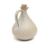 Détail du col élancé de la bouteille d'huile d'olive N°80