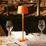 Lot de 8 lampes de table rechargeables orange avec station de charge