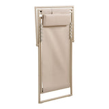 Détail du tissu textilène taupe de la chaise Curtis