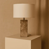 Lampe en travertin Rosie