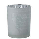 Lanterne Love en verre blanc, vue de face avec détails délicats