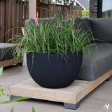 Cache-pot en polyester noir