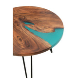 Détail du design boho de la table d'appoint J-Line Round