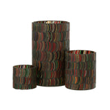 Lanterne J-Line Mosaic Curve posée sur une table, ambiance chaleureuse