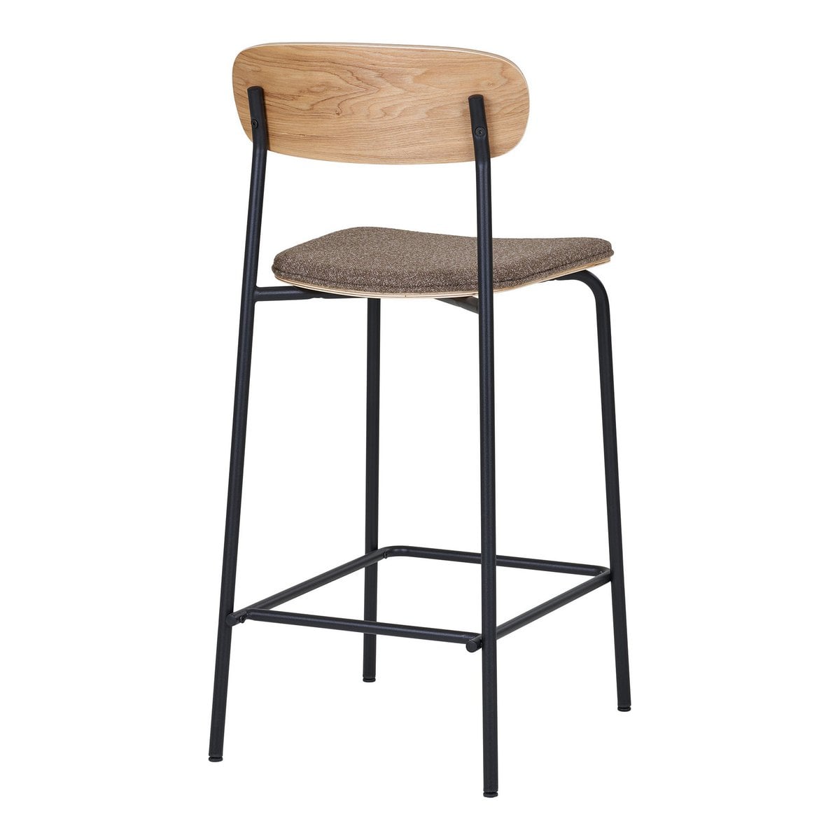 Chaise Estepona en situation dans une cuisine moderne