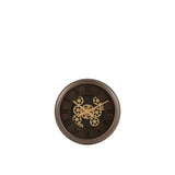 Détail de l'horloge J-Line, mettant en valeur son diamètre de 52 cm et son style raffiné.