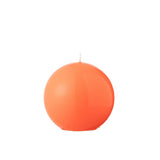 Bougie Boule Cire Fluo Rouge de J-Line, vue de face, ambiance moderne.