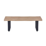 Détail du plateau en chêne sauvage de la table basse