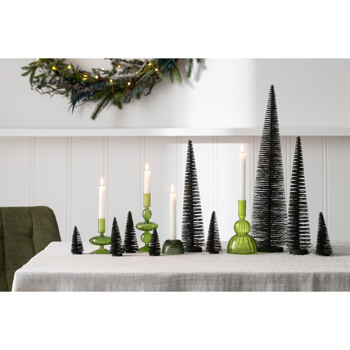 Boîte élégante contenant les décorations de Noël J-Line