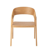 Détail du matériau en frêne de la chaise Naga