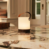 Lampe de table rechargeable en bois marron foncé Avery
