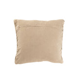 Détail du coussin J-Line en coton lavé beige, texture tricot et tresse