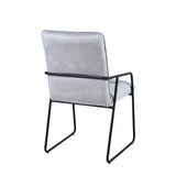 Fauteuil Moebilia en situation dans un salon moderne