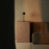 Lampe de table nervurée vert olive Maya