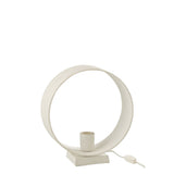 Détail de la lampe J-Liline Circle montrant le design moderne