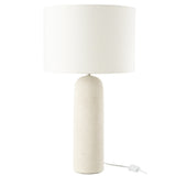 Ambiance chaleureuse créée par la lampe Isla Terracotta