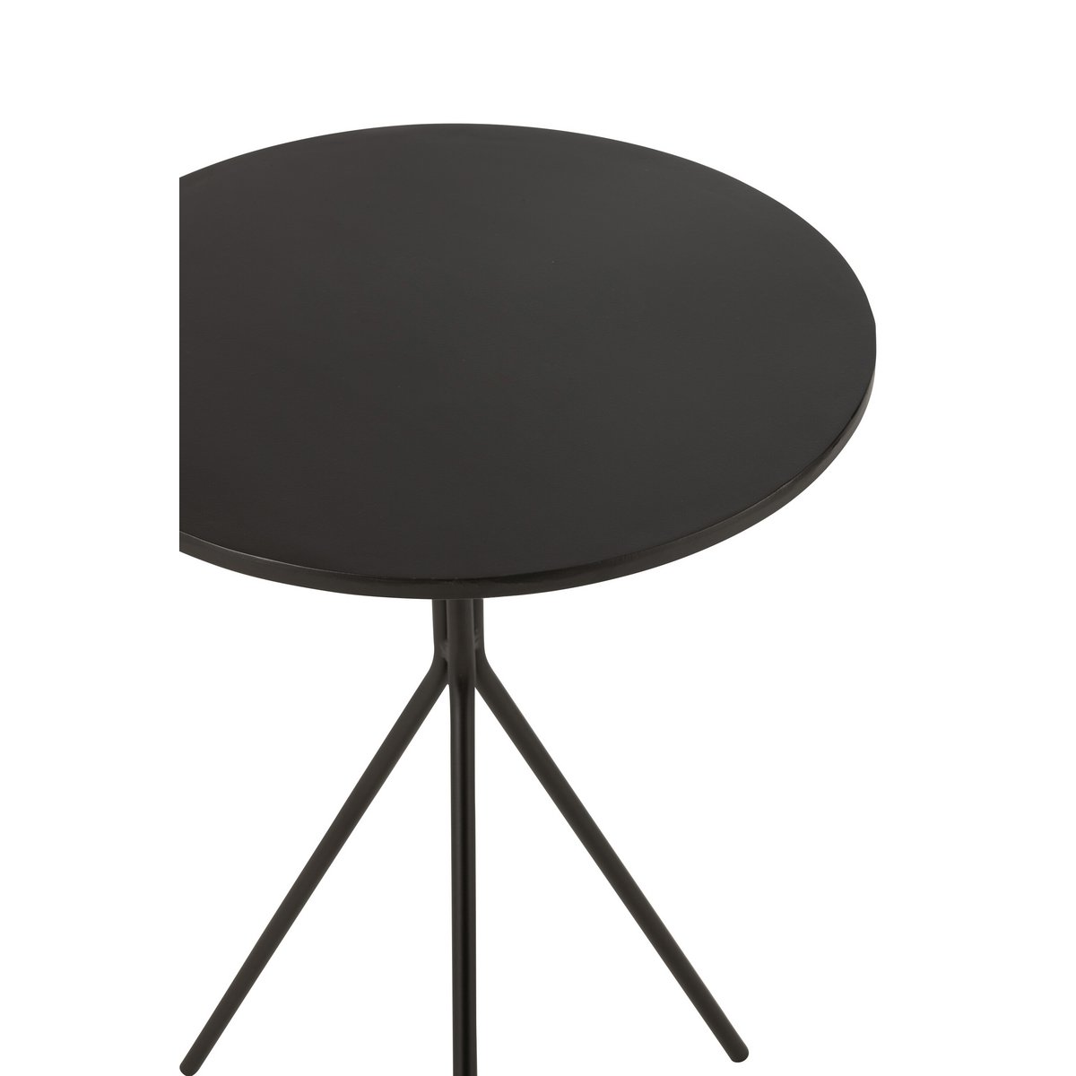 Table basse J-Line dans un salon moderne, ambiance chic