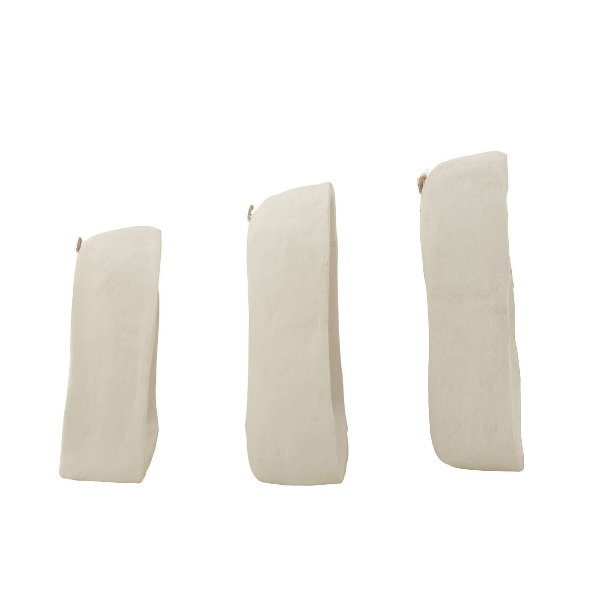 Supports muraux en papier mâché blanc - mise en scène dans un salon moderne