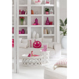 Détail du vase Cocoon J-Line en verre rose, mise en scène