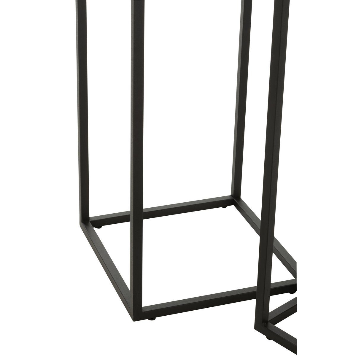 Détail de la finition en métal noir de la table J-Line